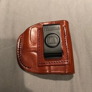 Tagua 4 in 1 Inside the pants holster